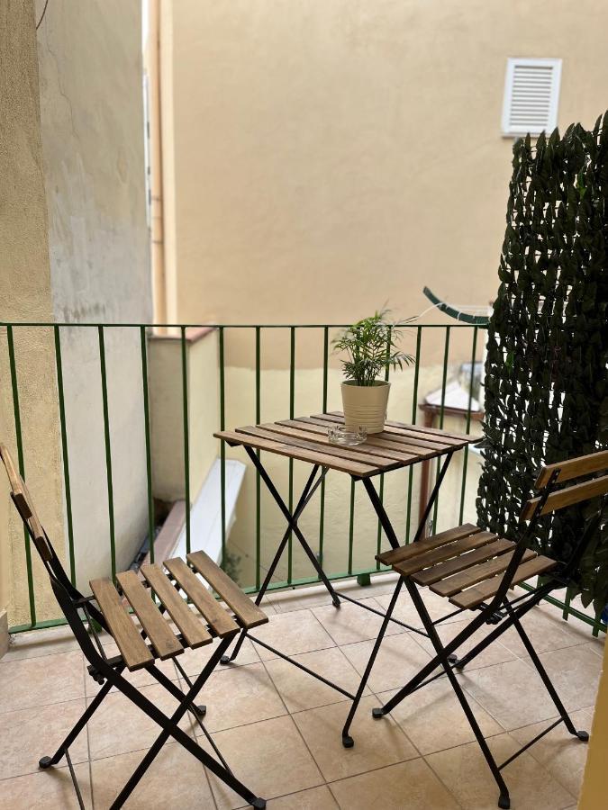 Dimora Fantasia Charme B&B Bari Exterior foto